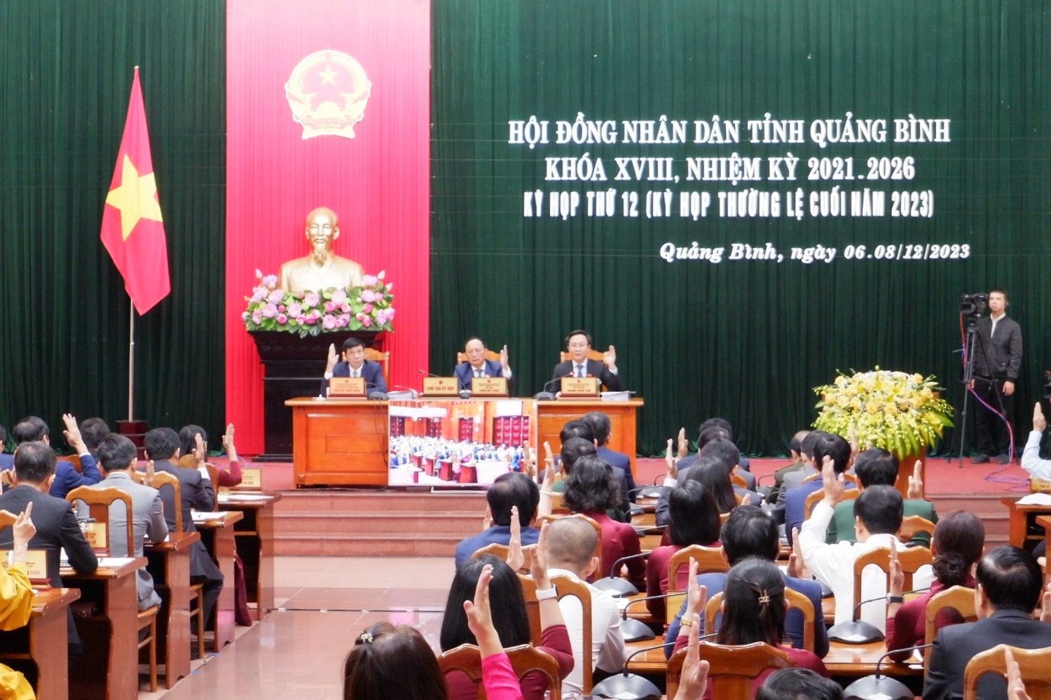 Quảng Bình: Khai mạc Kỳ họp thứ 12, HĐND tỉnh Khóa XVIII -0