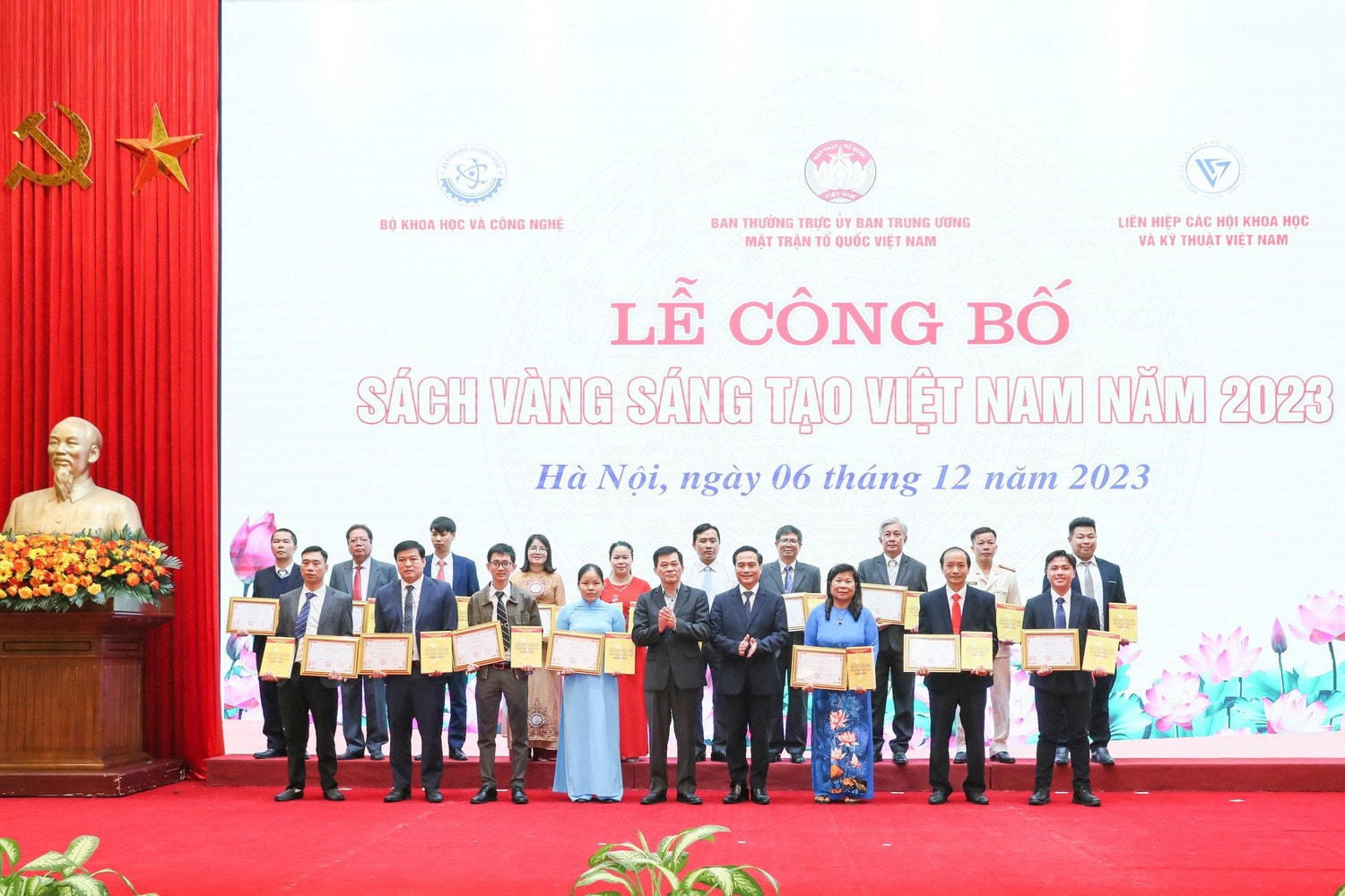 Công bố Sách vàng Sáng tạo Việt Nam 2023 -0