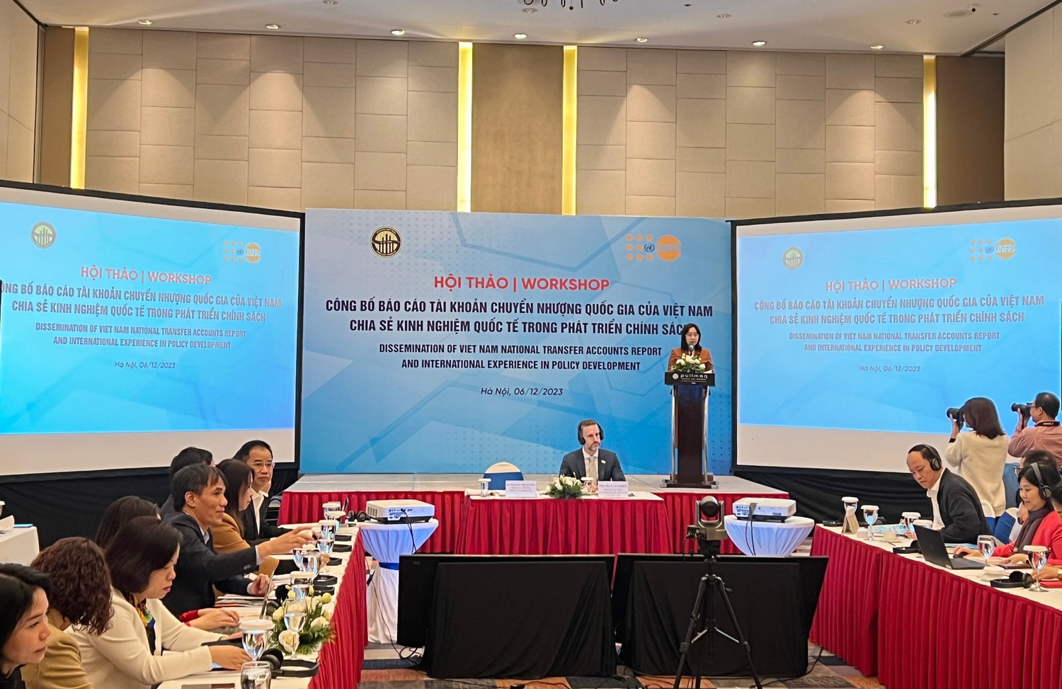 90% tổng giá trị thặng dư toàn xã hội do lao động 25 - 49 tuổi tạo ra -0