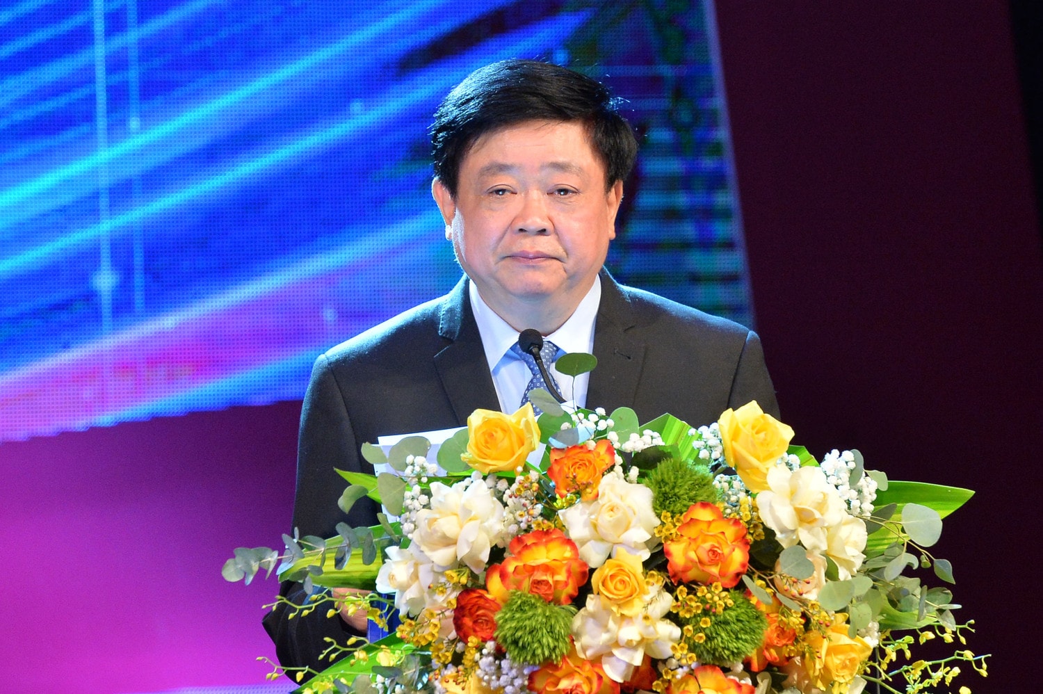 Chủ tịch Hội đồng Lý luận, phê bình văn học, nghệ thuật Trung ương, PGS.TS. Nguyễn Thế Kỷ phát biểu khai mạc