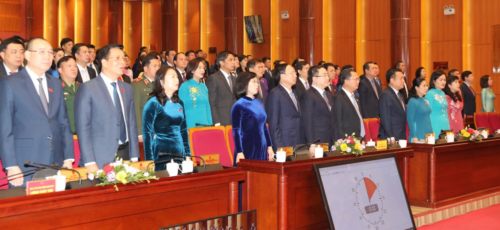 Chuyển dịch mạnh mẽ cơ cấu kinh tế gắn với phát triển bền vững dựa trên các trụ cột thiên nhiên - con người - văn hoá -0