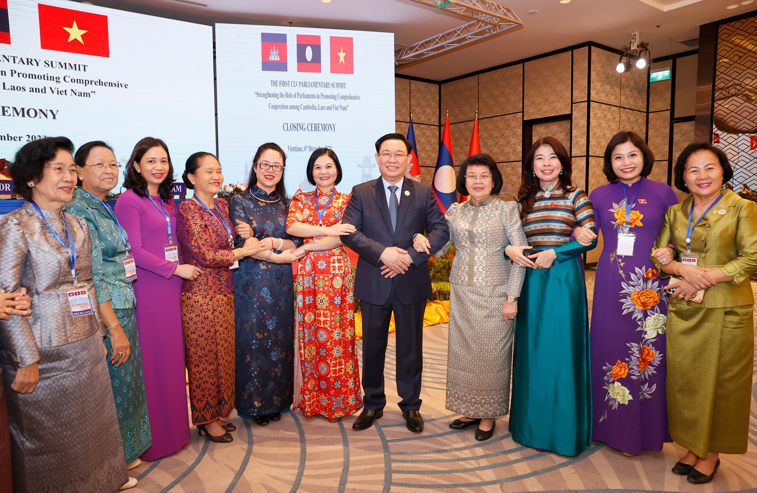 Hội nghị cấp cao Quốc hội ba nước Campuchia - Lào - Việt Nam thông qua Tuyên bố chung -0