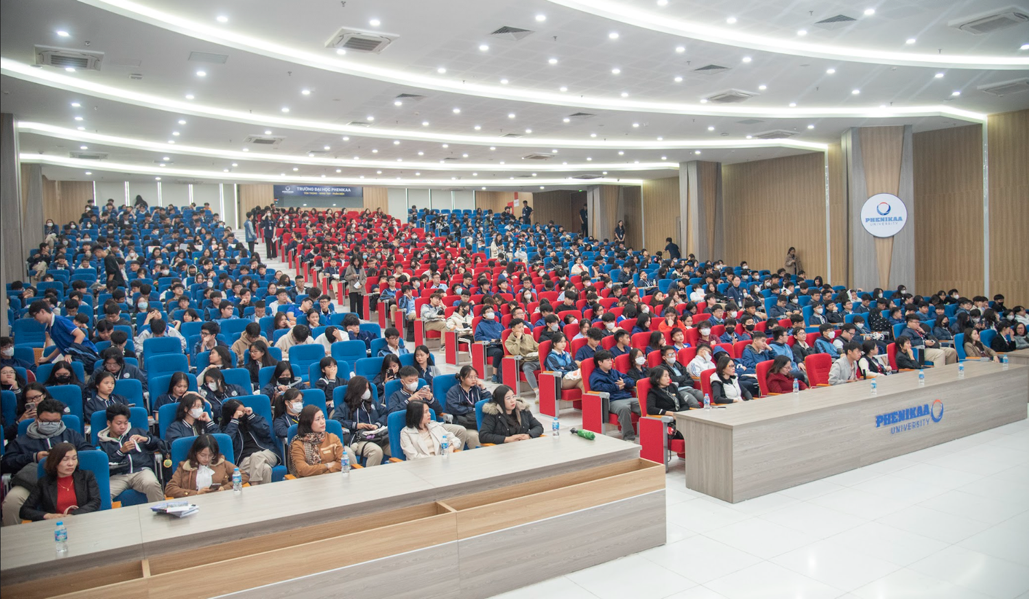 Đưa học sinh đi trải nghiệm ở trường đại học – Mô hình hướng nghiệp hiệu quả -0