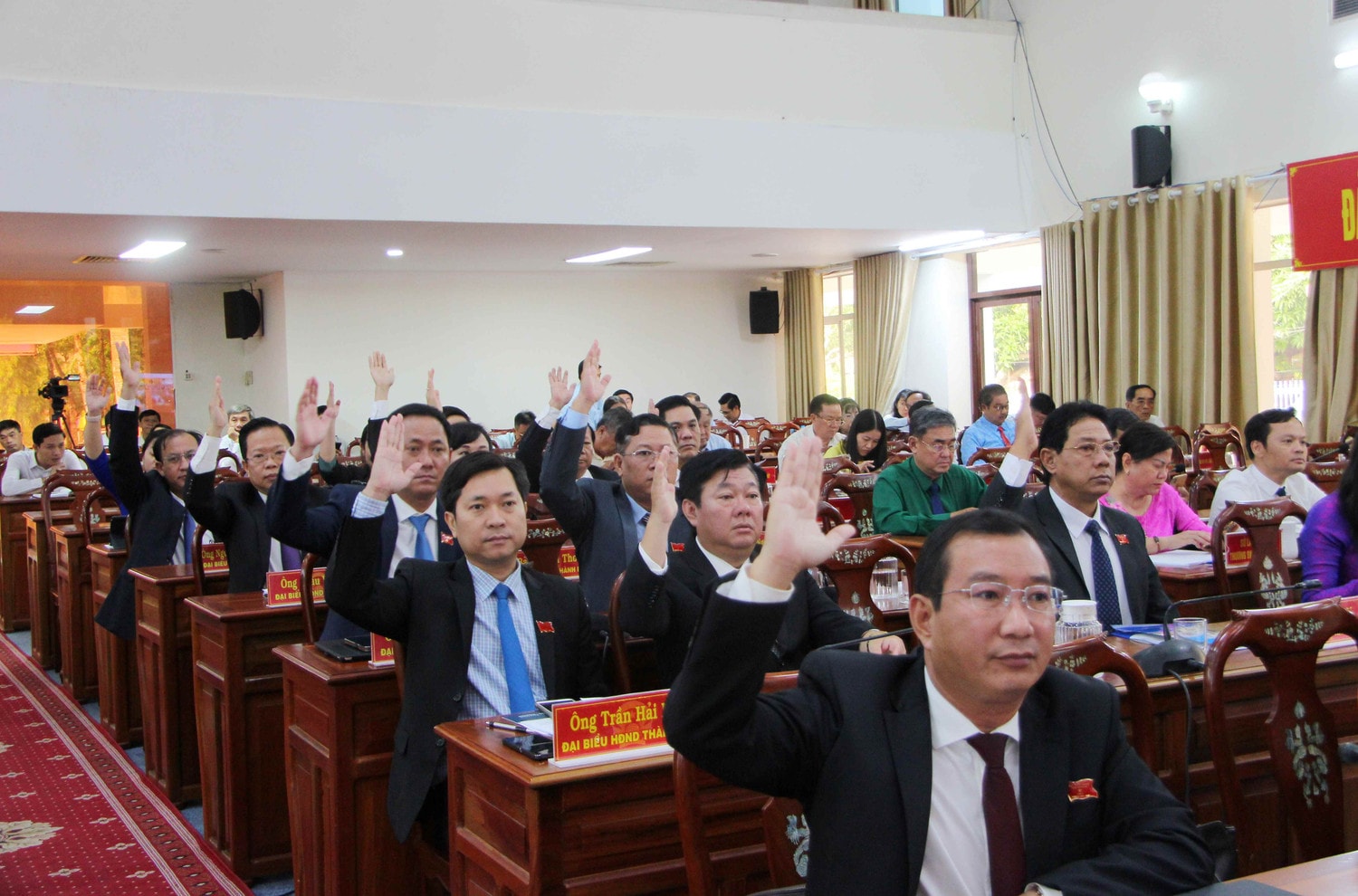 Chủ tịch HĐND TP. Cần Thơ có số phiếu tín nhiệm cao nhất -0