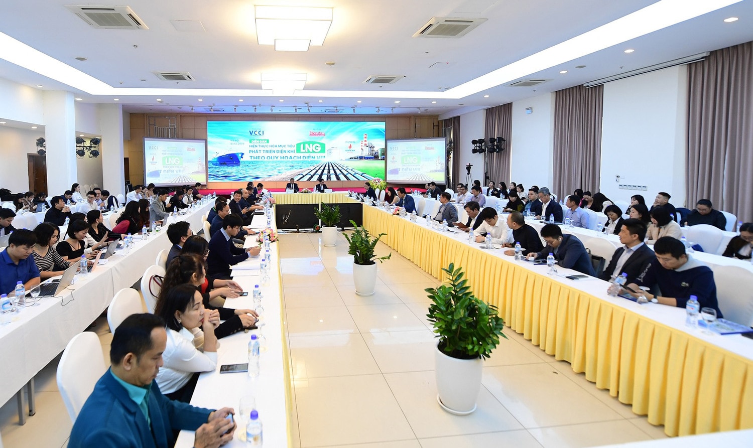 Sớm hoàn thiện khuôn khổ pháp lýcho các dự án LNG cho điện ở Việt Nam -0