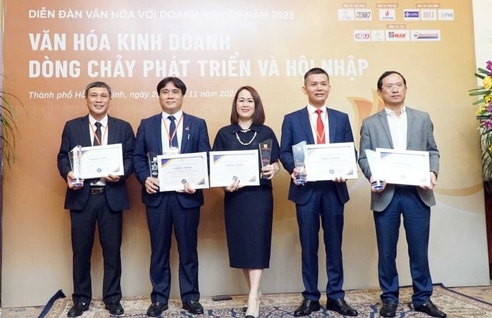 Petrovietnam tiếp tục nỗ lực hoàn thành cao nhất các mục tiêu năm 2023 -0