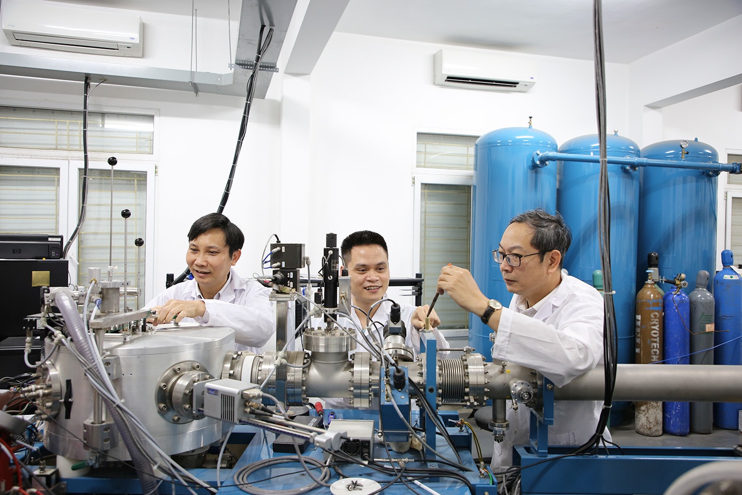 30 năm Đại học Quốc gia Hà Nội với sứ mệnh đầu tàu phát triển nền giáo dục Việt Nam -0