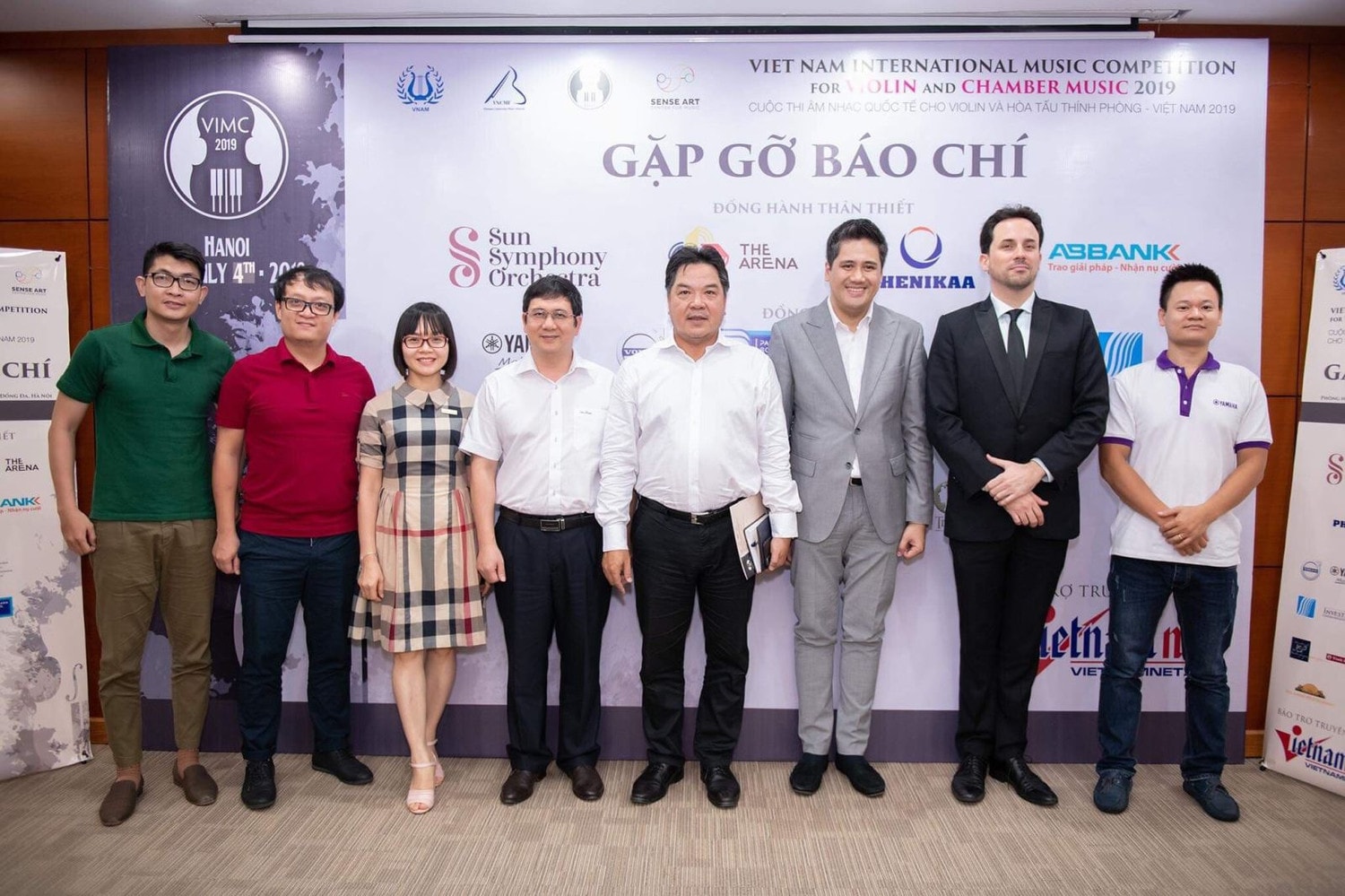 ABBANK đồng hành với tài năng trẻ thuộc Dàn nhạc giao hưởng trẻ - Học viện Âm nhạc Quốc gia Việt Nam -0