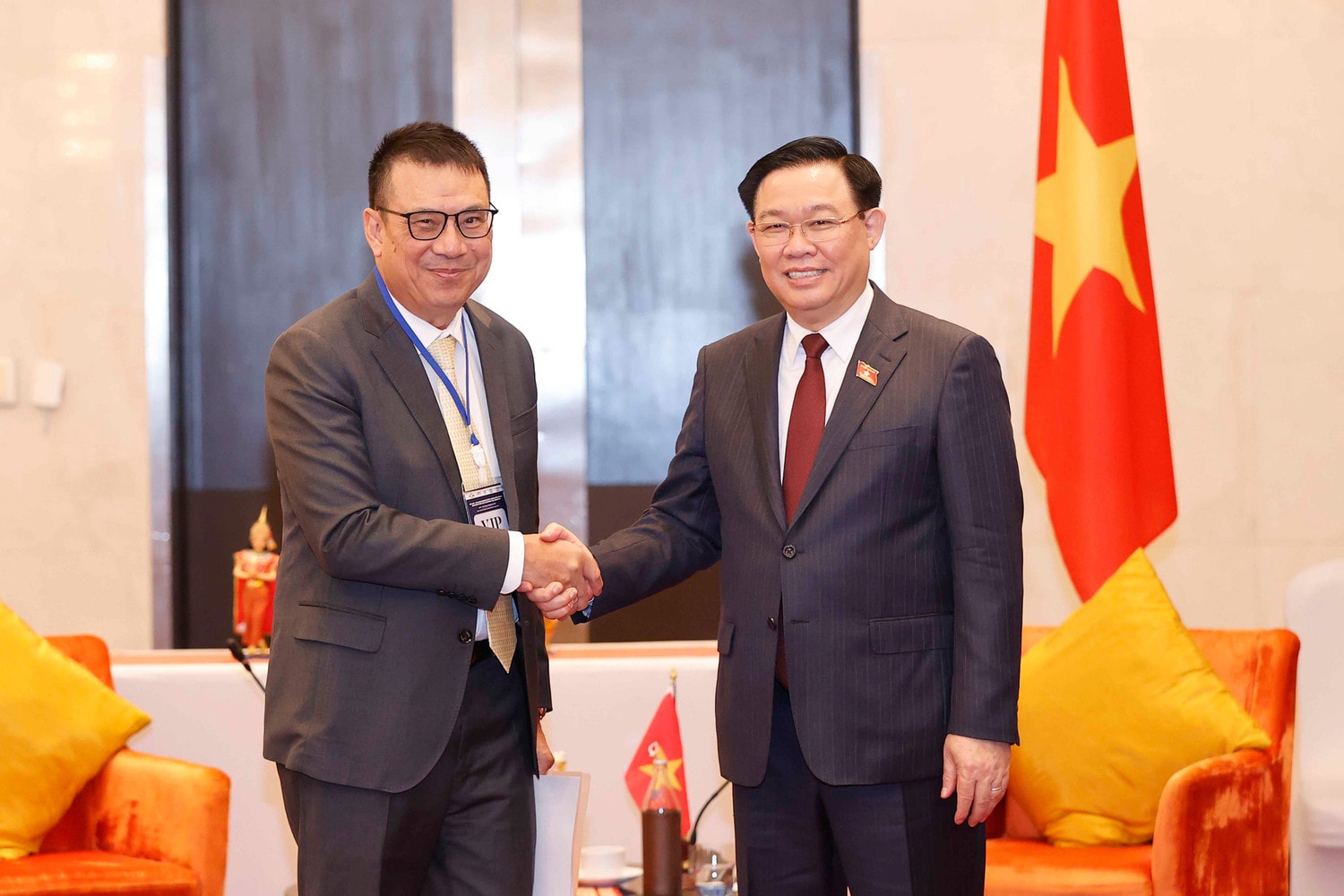 Chủ tịch Quốc hội Vương Đình Huệ: Phấn đấu đạt kim ngạch thương mại hai chiều cao hơn nữa, tương xứng với quan hệ tốt đẹp Việt Nam - Thái Lan -0