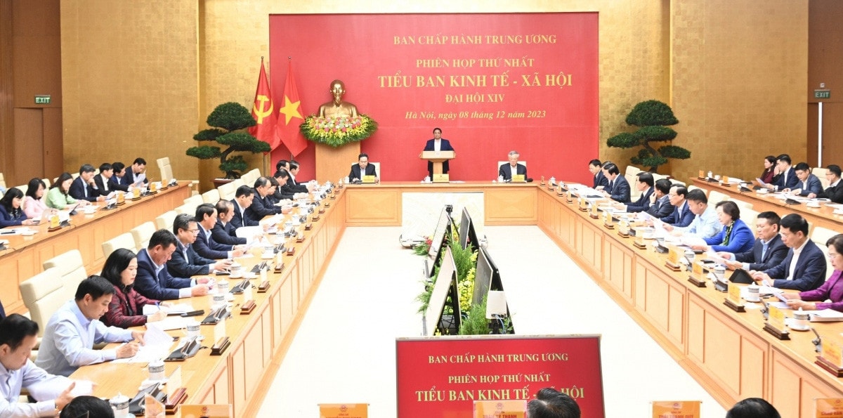 Thủ tướng Phạm Minh Chính: Bảo đảm chất lượng các báo cáo kinh tế-xã hội trình Đại hội XIV của Đảng