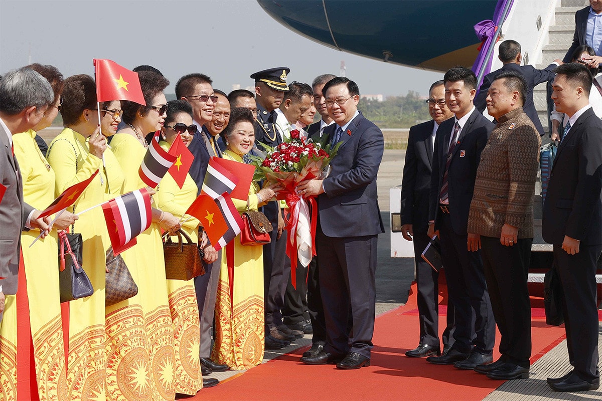 Chủ tịch Quốc hội Vương Đình Huệ dự Lễ khai trương Phố Việt Nam tại Udon Thani, Thái Lan -3