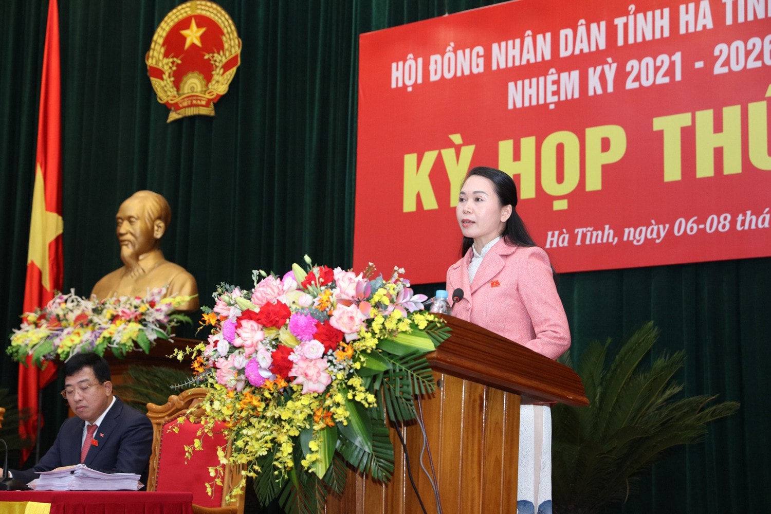 Trưởng ban Văn hóa - Xã hội HĐND tỉnh Đào Thị Anh Nga
