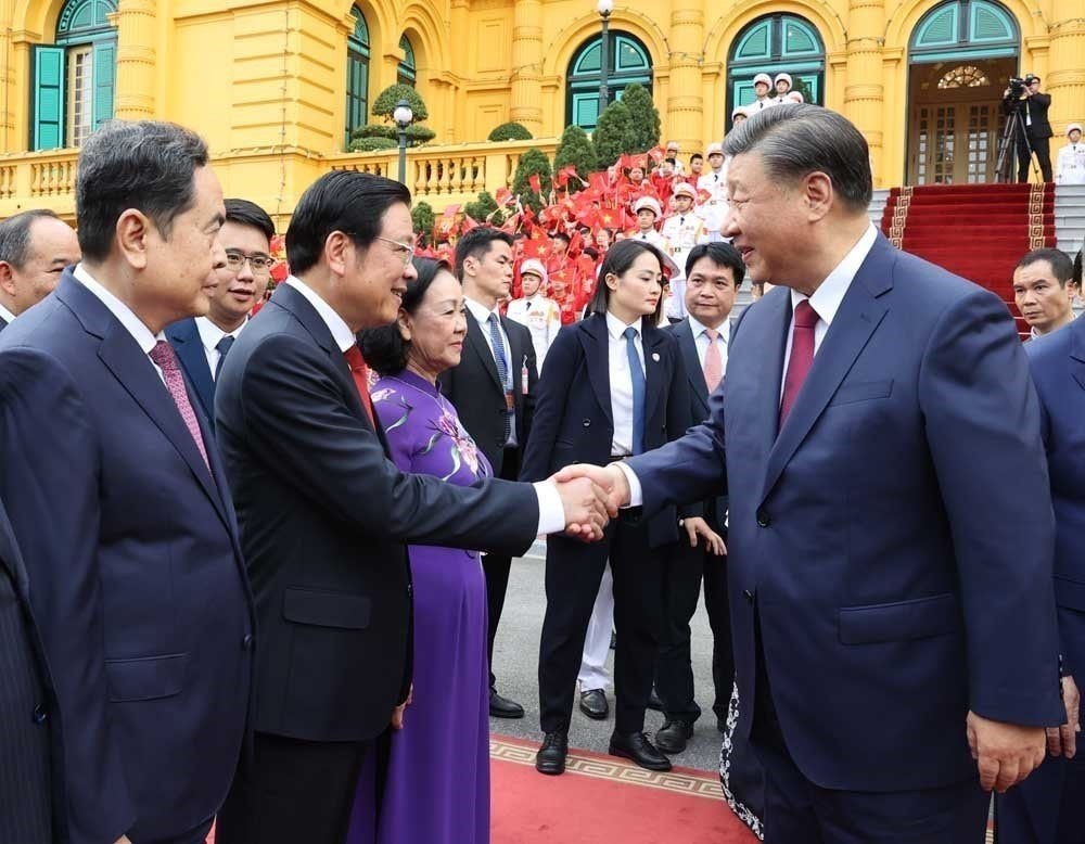 Tổng Bí thư Nguyễn Phú Trọng và Phu nhân chủ trì Lễ đón chính thức Tổng Bí thư, Chủ tịch nước Trung Quốc Tập Cận Bình và Phu nhân -0