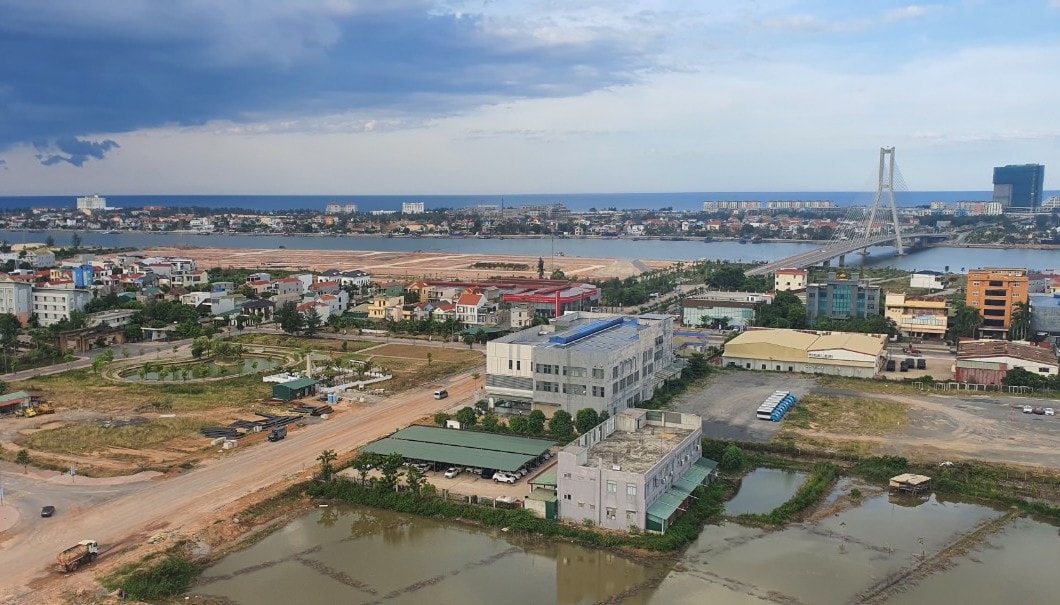 Quảng Bình: Làm “ấm” thị trường bất động sản -0