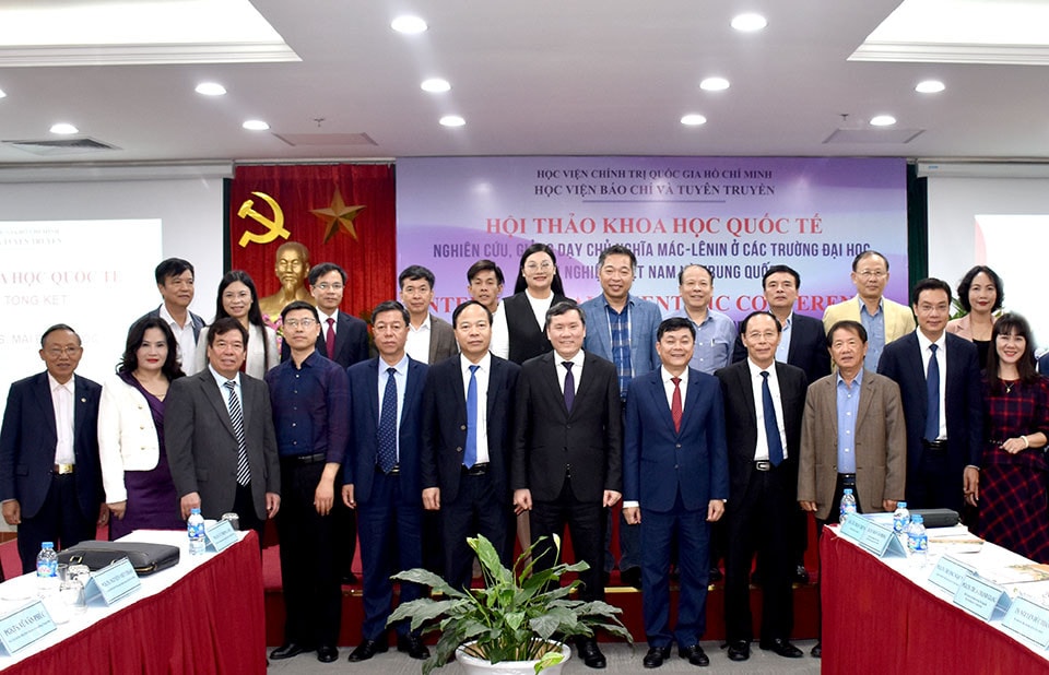 Cần giải pháp nâng cao chất lượng nghiên cứu, giảng dạy chủ nghĩa Mác - Lênin ở trường đại học -0