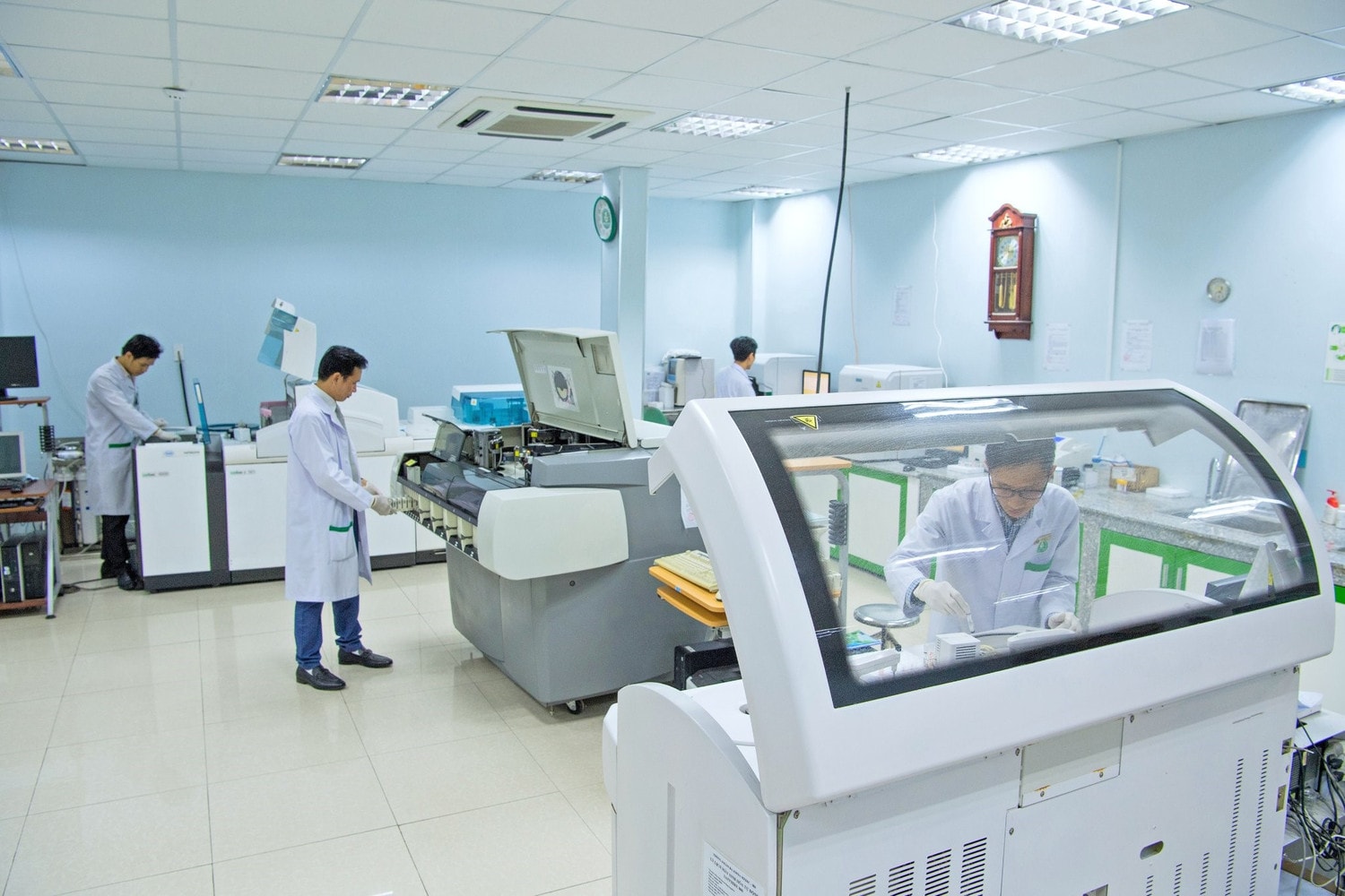 Kiến nghị Bộ Y tế chỉ đạo đình chỉ hoạt động khám bệnh, chữa bệnh tạm thời đối với Bệnh viện Medic Bình Dương -0