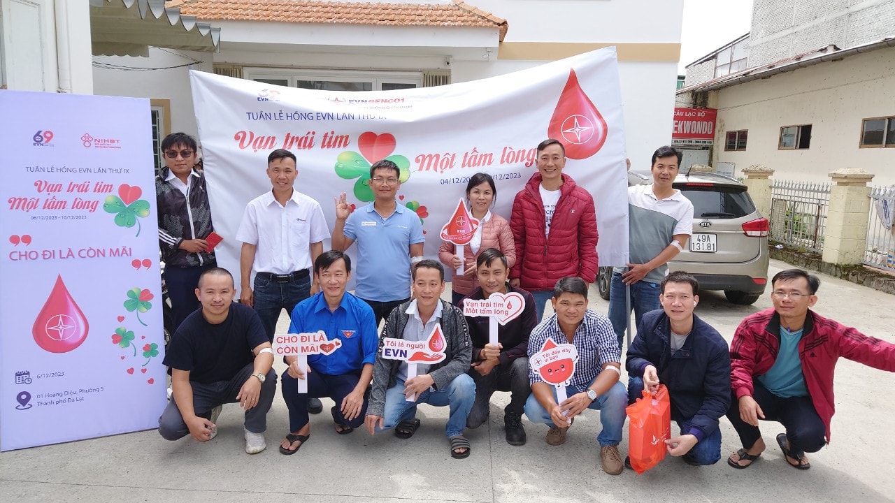 EVNGENCO1 hưởng ứng Tuần lễ hồng 