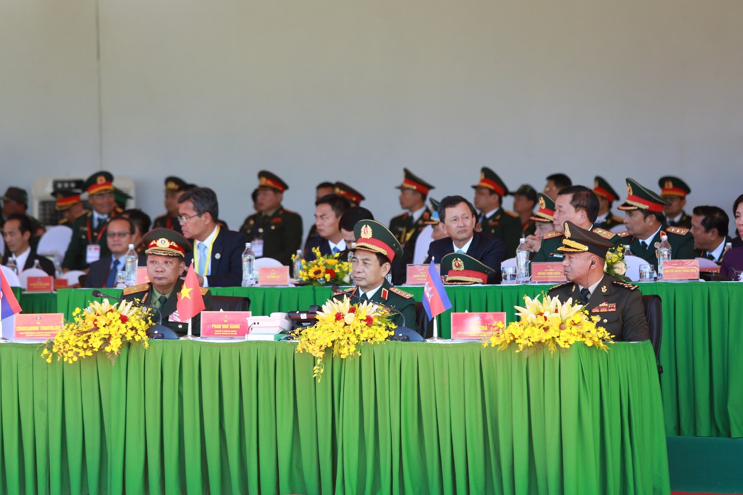 Giao lưu hữu nghị quốc phòng biên giới Việt Nam - Lào - Campuchia lần thứ Nhất -0