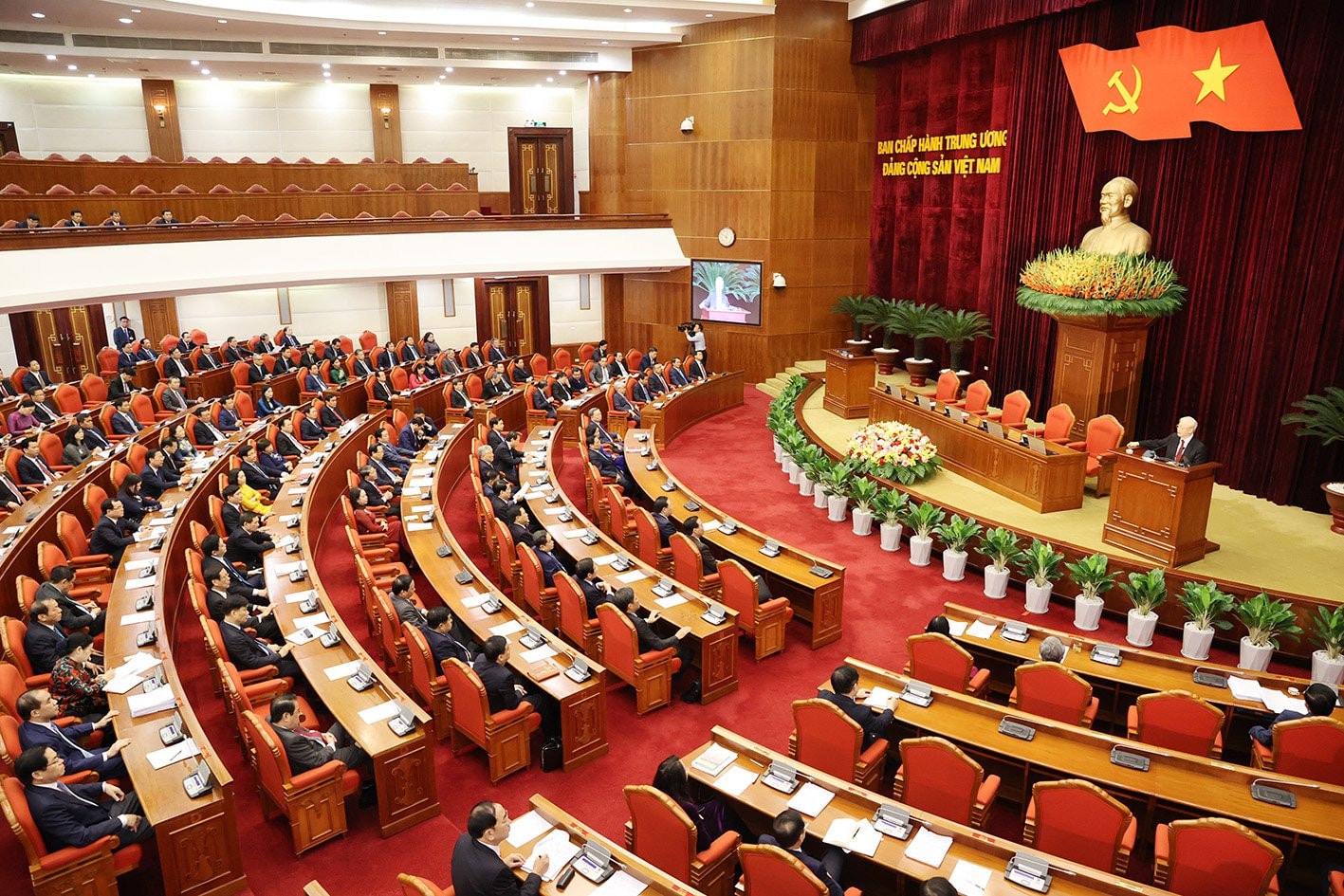 Hội nghị Trung ương 8 khóa XIII đã tiến hành tổng kết 10 năm thực hiện Nghị quyết Trung ương 8 khóa XI về Chiến lược bảo vệ Tổ quốc trong tình hình mới và ban hành Nghị quyết mới về nội dung này Ảnh: Trí Dũng