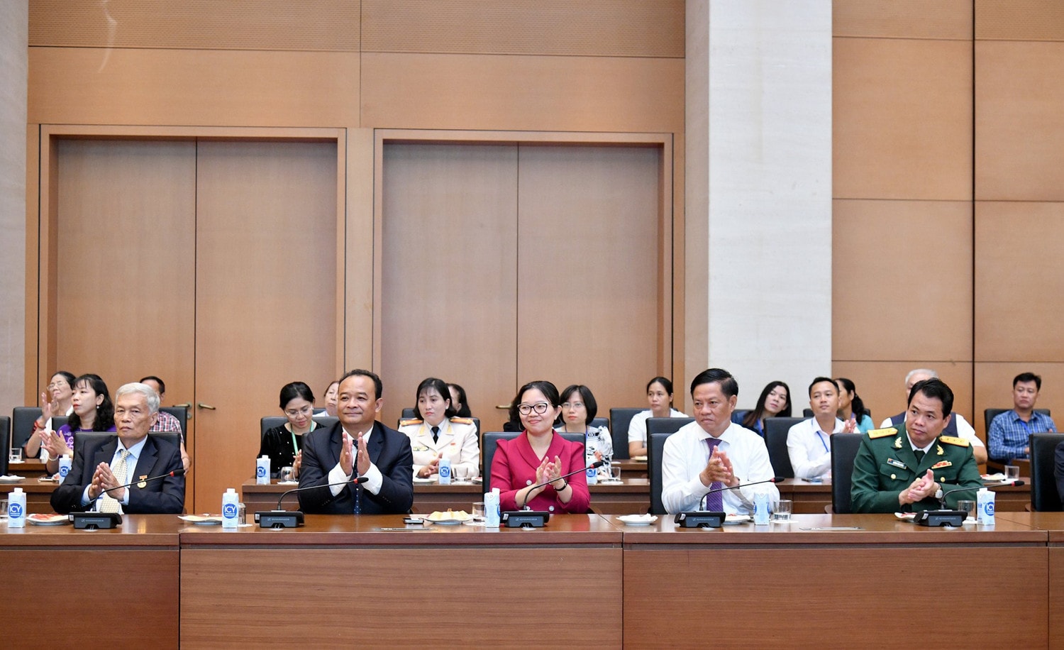 Phó Chủ tịch Thường trực Quốc hội Trần Thanh Mẫn gặp mặt Đoàn đại biểu thành phố Cần Thơ -0