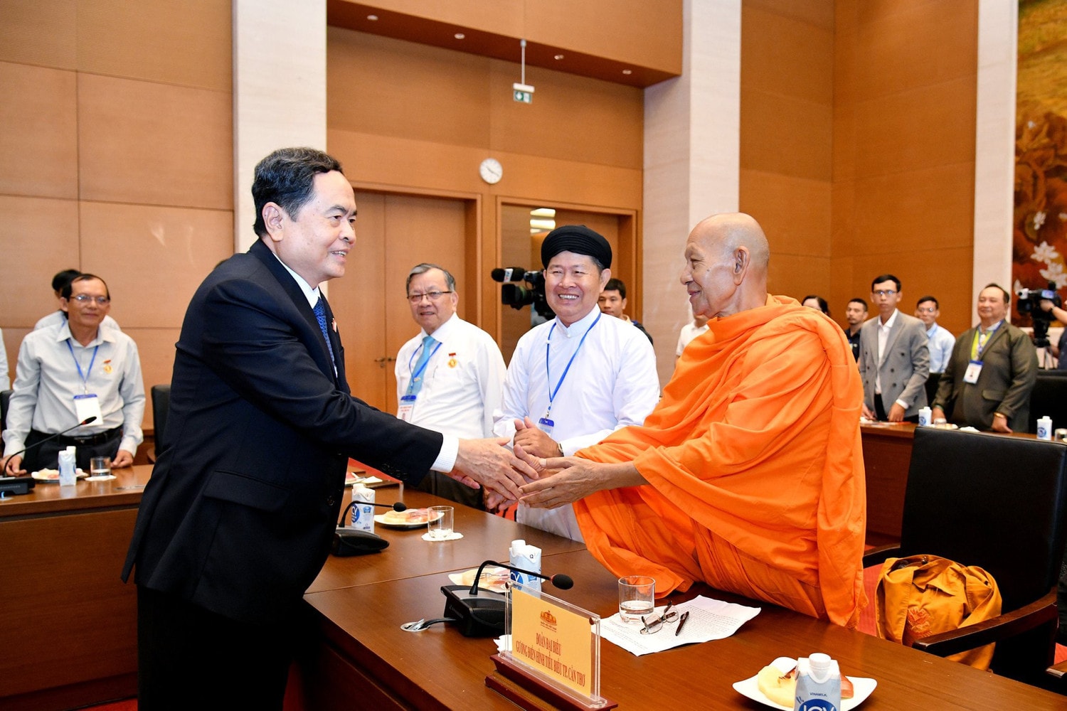 Phó Chủ tịch Thường trực Quốc hội Trần Thanh Mẫn gặp mặt Đoàn đại biểu thành phố Cần Thơ