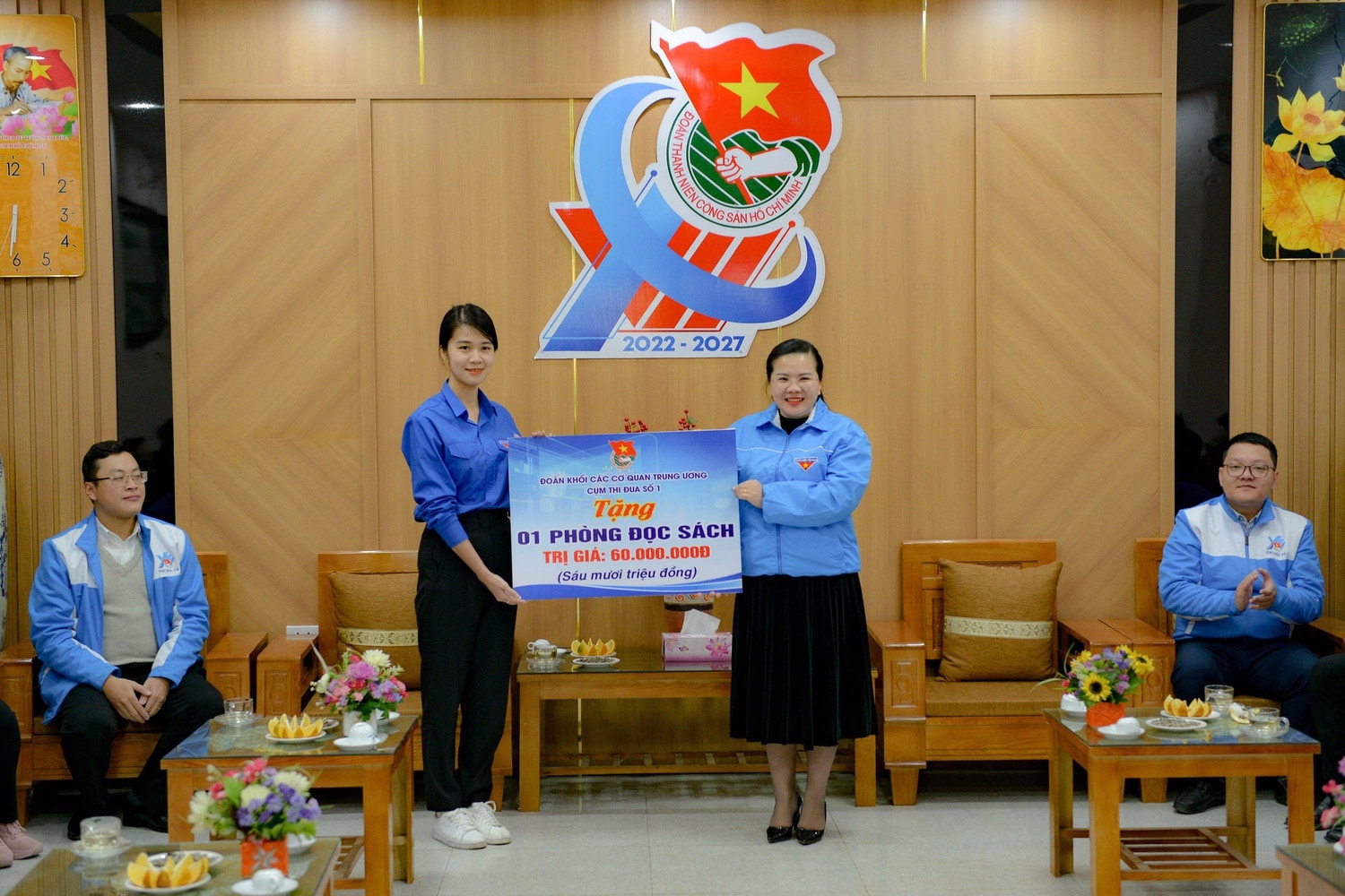Đoàn Thanh niên khối các cơ quan Trung ương ra quân thực hiện chuỗi hoạt động tình nguyện -0