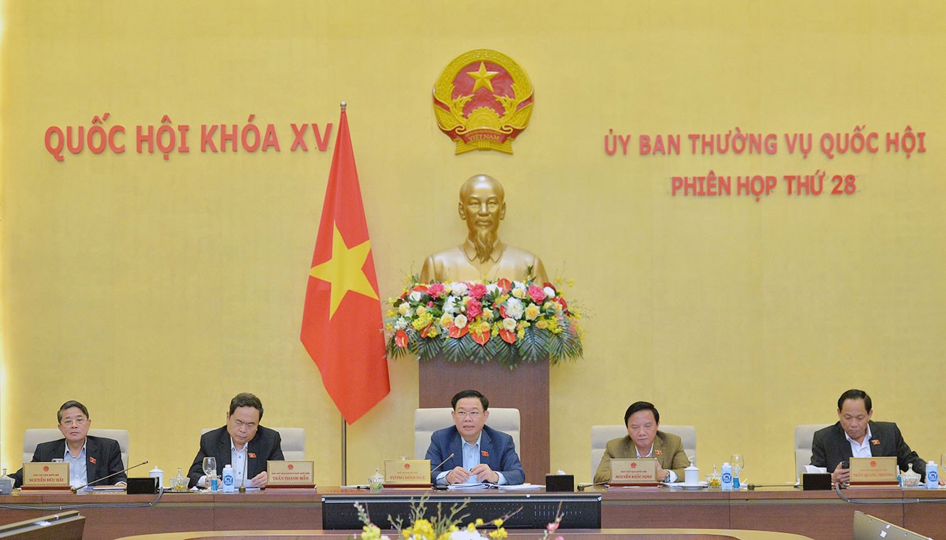 Bố trí nội dung, thời gian từng phiên họp hợp lý -0