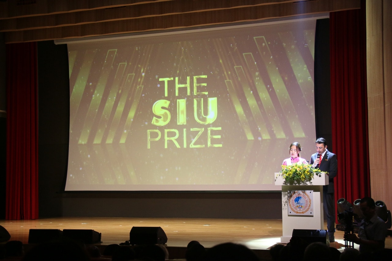Lễ công bố SIU Prize - giải thưởng mang sứ mạng “Vì tri thức Việt” Đại học Quốc tế Sài Gòn (SIU) trao thưởng 2 tỷ đồng cho luận án tiến sĩ xuất sắc -0