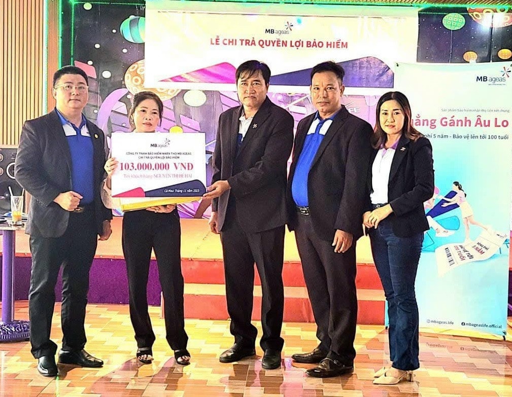 Nhiều khách hàng nhận hàng trăm triệu đồng quyền lợi bảo hiểm từ Công ty bảo hiểm nhân thọ MB Ageas Life -0