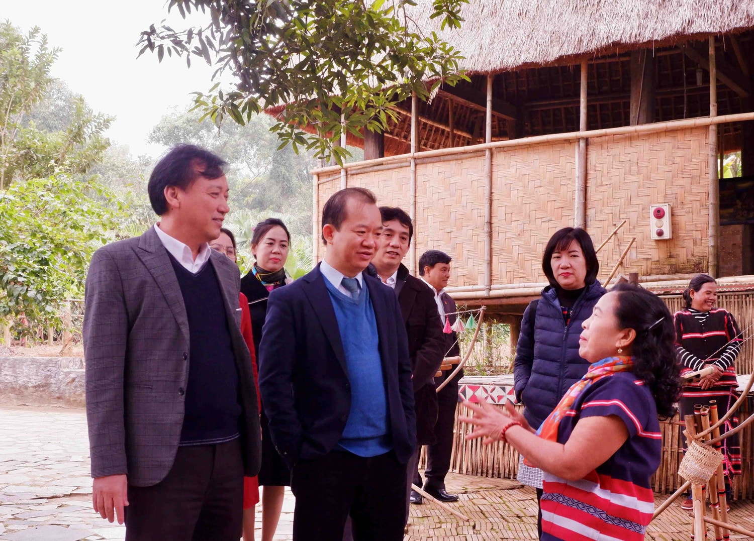 Làng Văn hóa - Du lịch các dân tộc Việt Nam mong được áp dụng cơ chế đặc thù -3