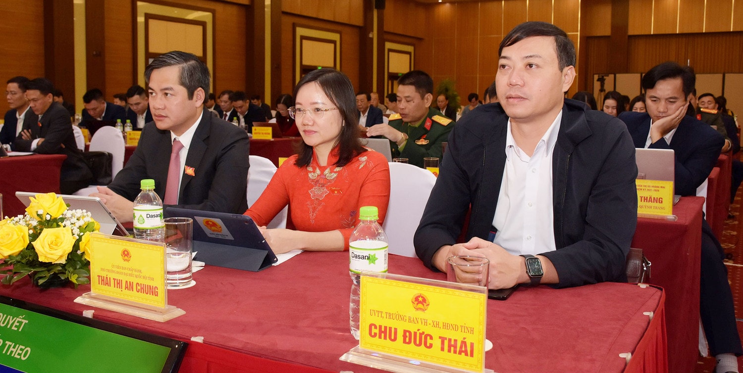 Thị xã Hoàng Mai: Tốc độ tăng trưởng kinh tế năm 2023 ước đạt 12,1% -0