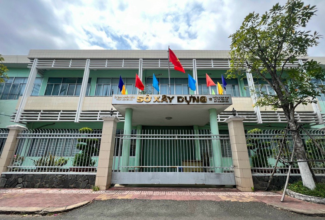 Long An: Sở Xây dựng đề nghị xử lý hành vi phân lô, bán nền trái phép tại dự án The Sol City