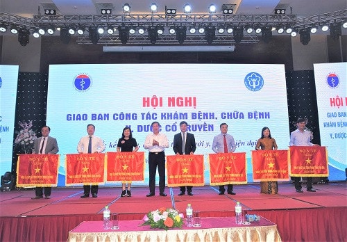 Giao ban công tác khám chữa bệnh lĩnh vực Y, Dược cổ truyền -0