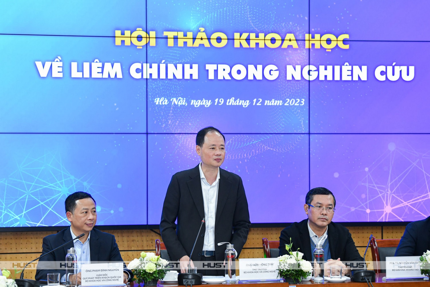 Cơ quan quản lý nhà nước cần vào cuộc để xử lý vấn đề liêm chính khoa học -0