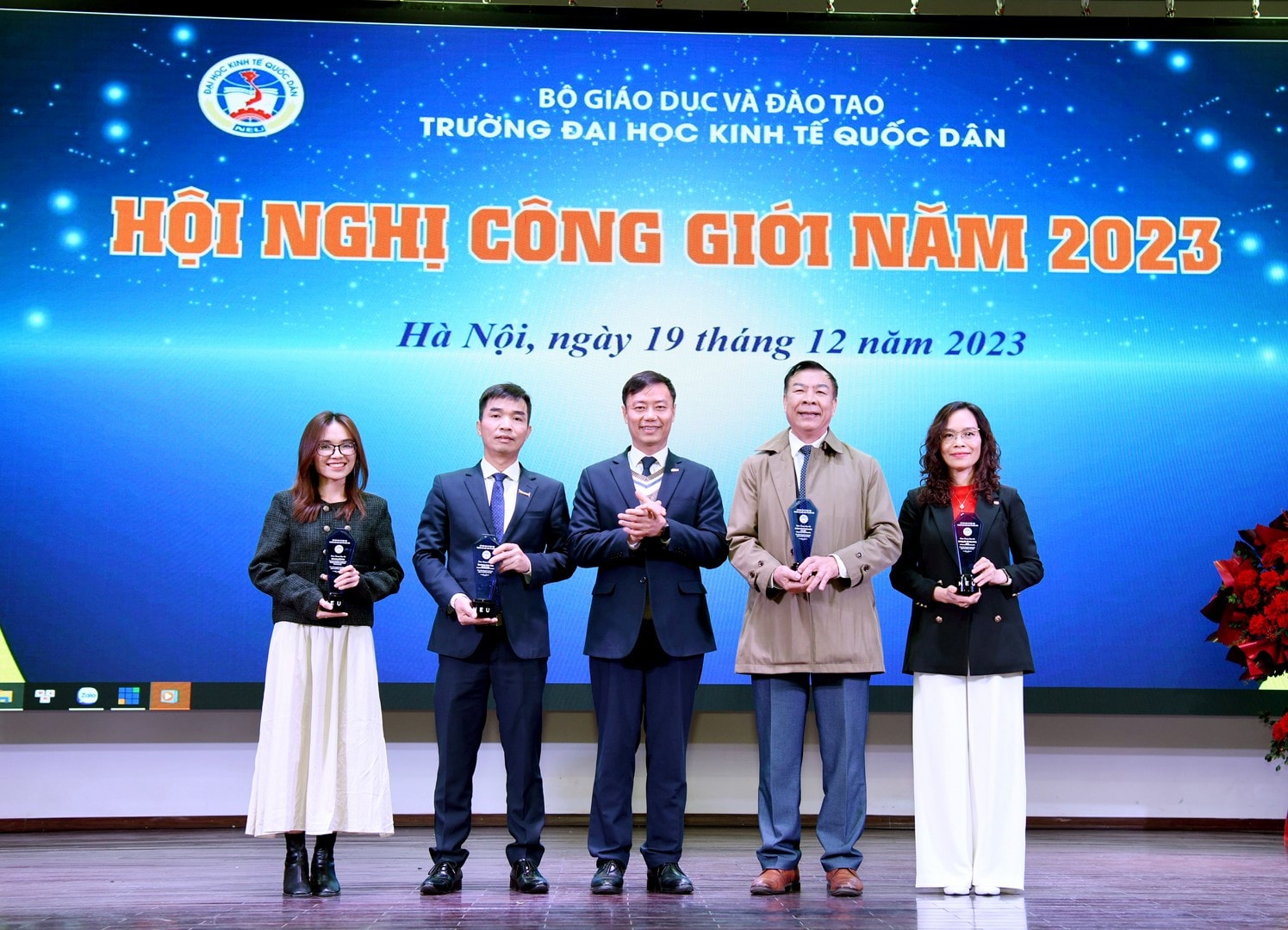 Gắn kết giữa doanh nghiệp, tổ chức chính trị xã hội và trường đại học tạo đột phá trong đổi mới nội dung giảng dạy -5