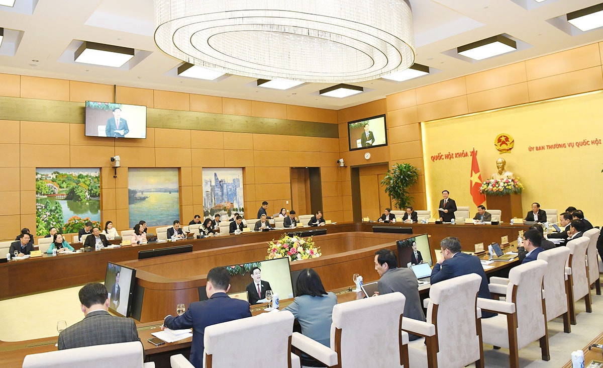 Chủ tịch Quốc hội Vương Đình Huệ chủ trì cuộc làm việc về dự án Luật Đất đai (sửa đổi) -0