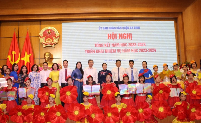 Giáo dục Ba Đình năm học 2022-2023: Dấu ấn đột phá về chất lượng giáo dục mũi nhọn -0