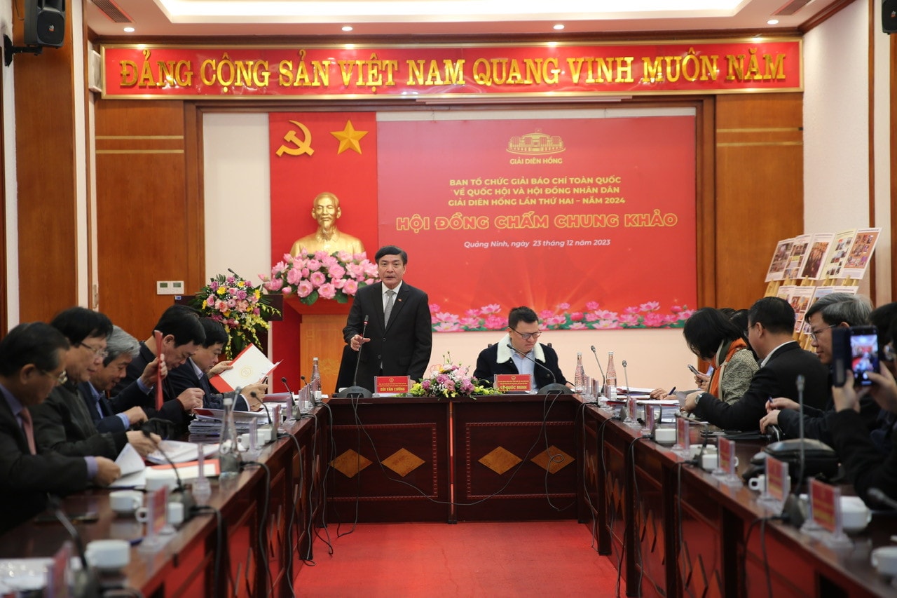 Họp Hội đồng chấm Chung khảo Giải Diên Hồng lần thứ Hai: Lựa chọn các tác phẩm thực sự chất lượng để vinh danh -0
