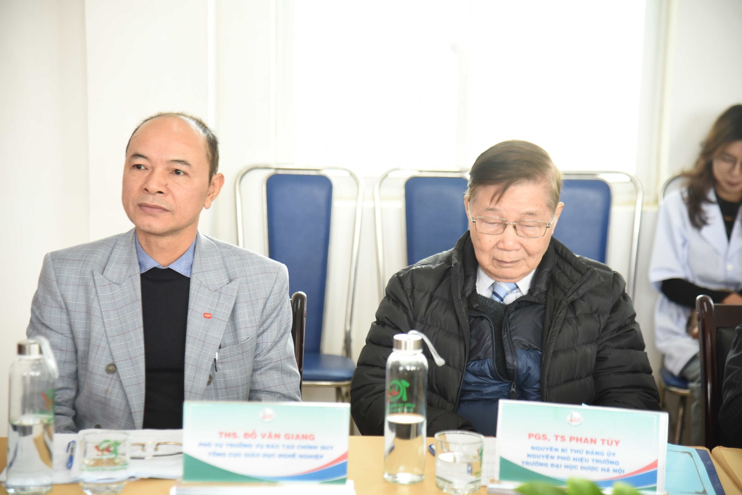 Trường Cao đẳng Dược Hà Nội gắn kết doanh nghiệp tạo đột phá trong chương trình giảng dạy -0
