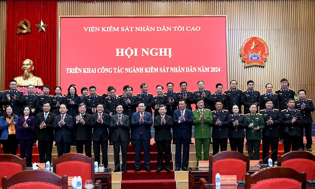 Chủ tịch Quốc hội Vương Đình Huệ: Tiếp tục hoàn thiện thể chế để Viện kiểm sát thực hiện tốt chức năng thực hành quyền công tố -2