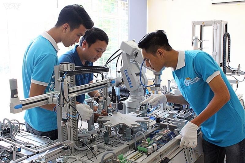 Đào tạo liên thông: Xu hướng của thế giới và thực tế tại Việt Nam -0