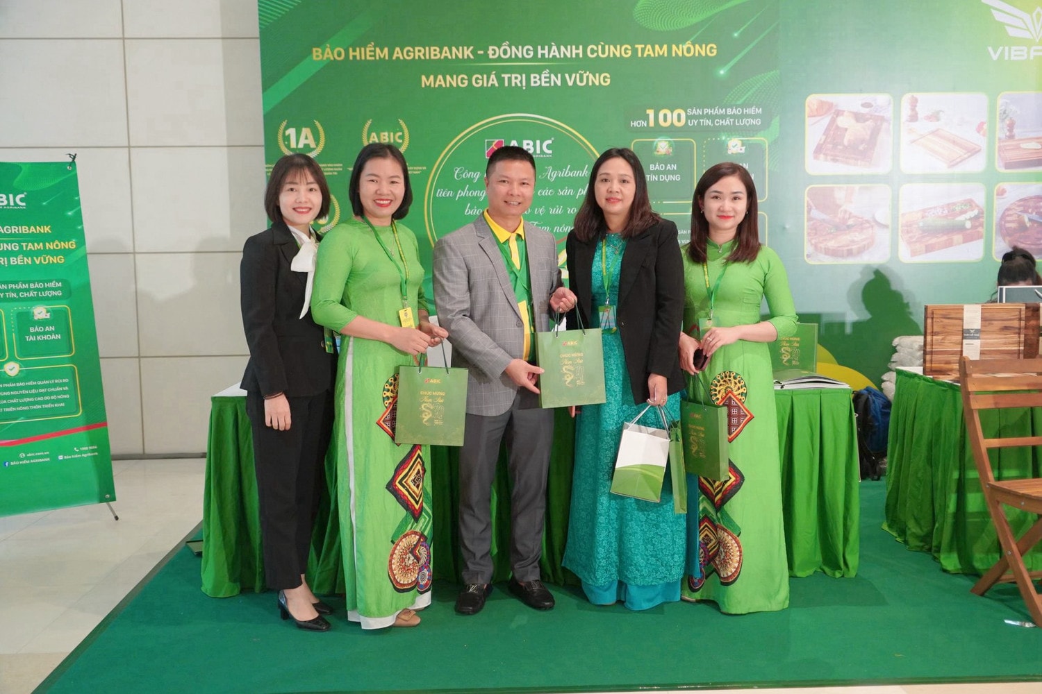 Bảo hiểm Agribank đồng hành cùng Đại hội Hội Nông dân Việt Nam lần thứ VIII, nhiệm kỳ 2023-2028 -0