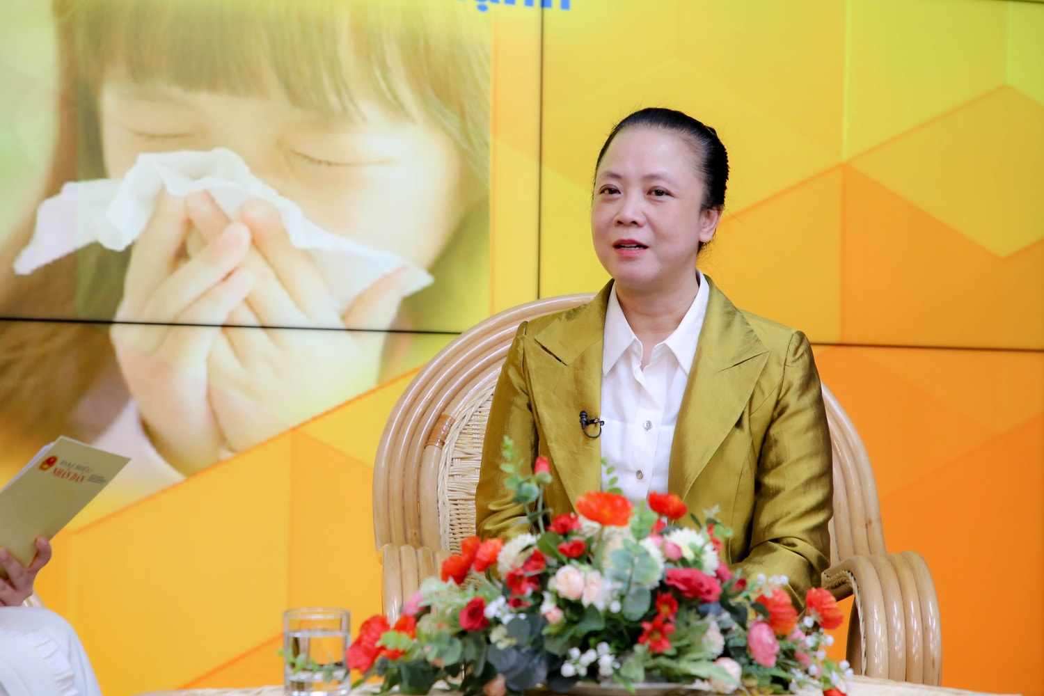 Ho kéo dài không khỏi cảnh báo bệnh gì? -0