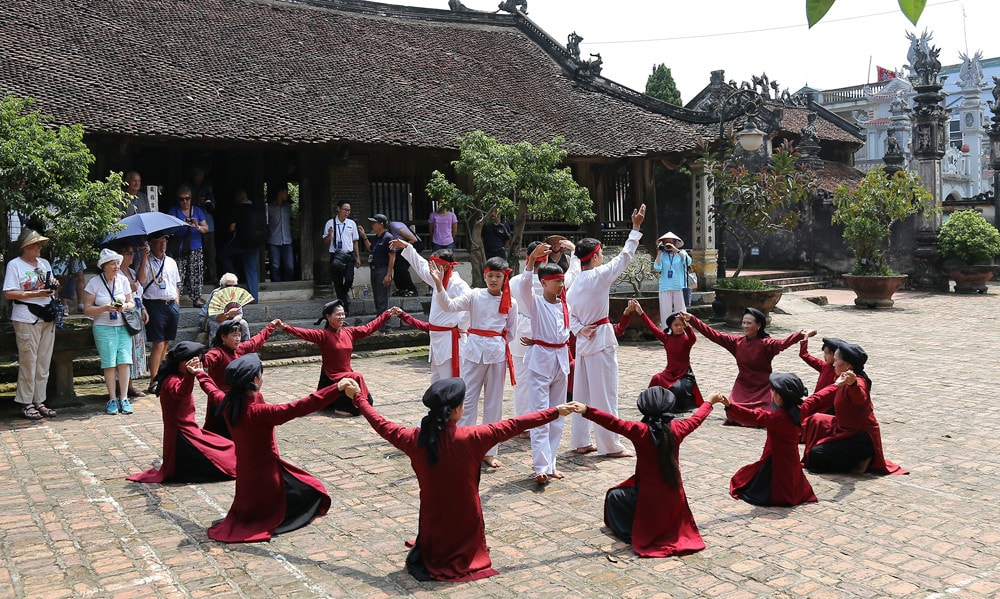 Sau ghi được UNESCO ghi danh, tỉnh Phú Thọ đã nỗ lực cùng cộng đồng quyết tâm thực hiện cam kết bảo vệ di sản hát xoan. Ảnh: UBNDPT