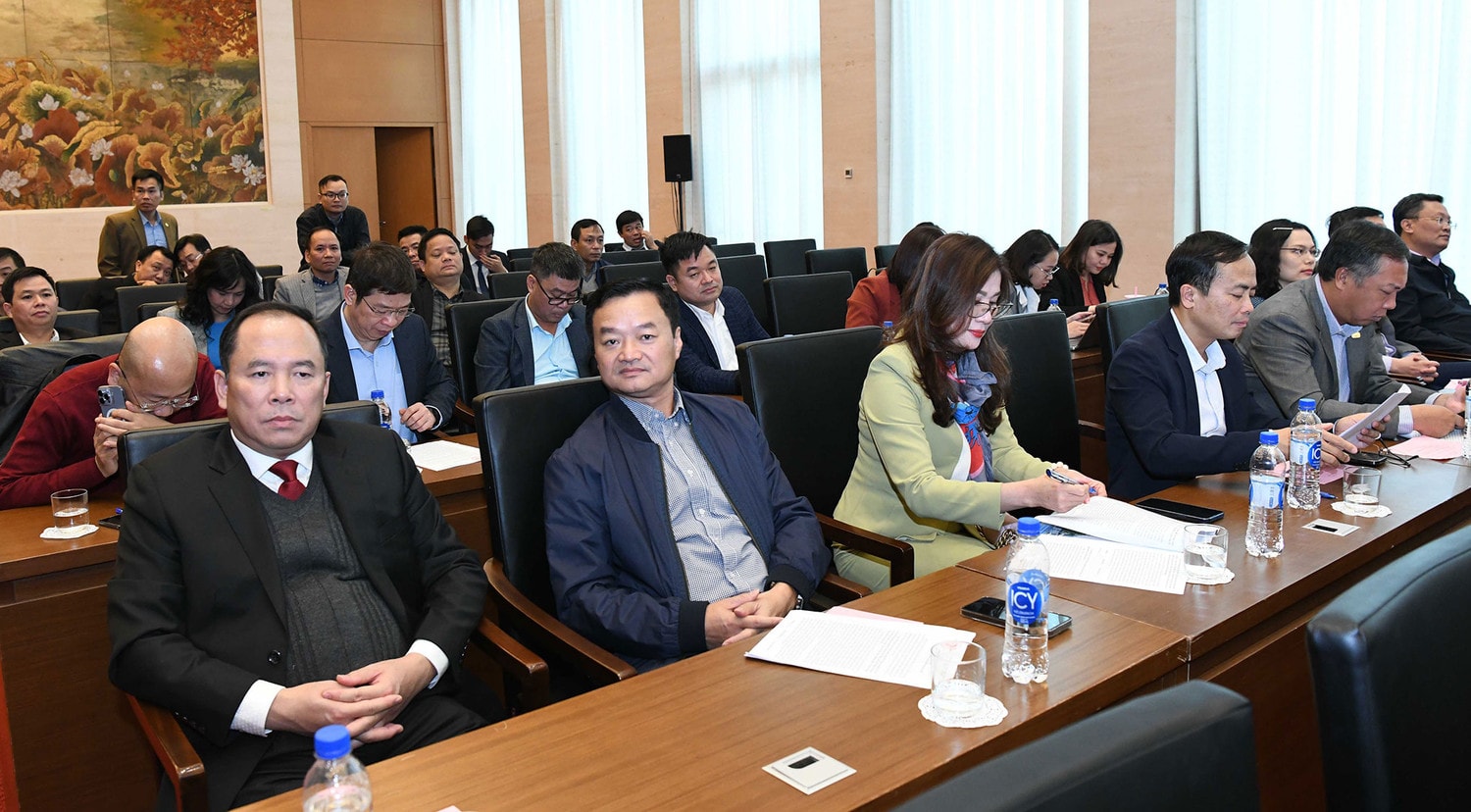 Chủ tịch Quốc hội Vương Đình Huệ: Tập trung hoàn thiện khung khổ pháp lý để phát huy mạnh mẽ vai trò của báo chí cách mạng -0