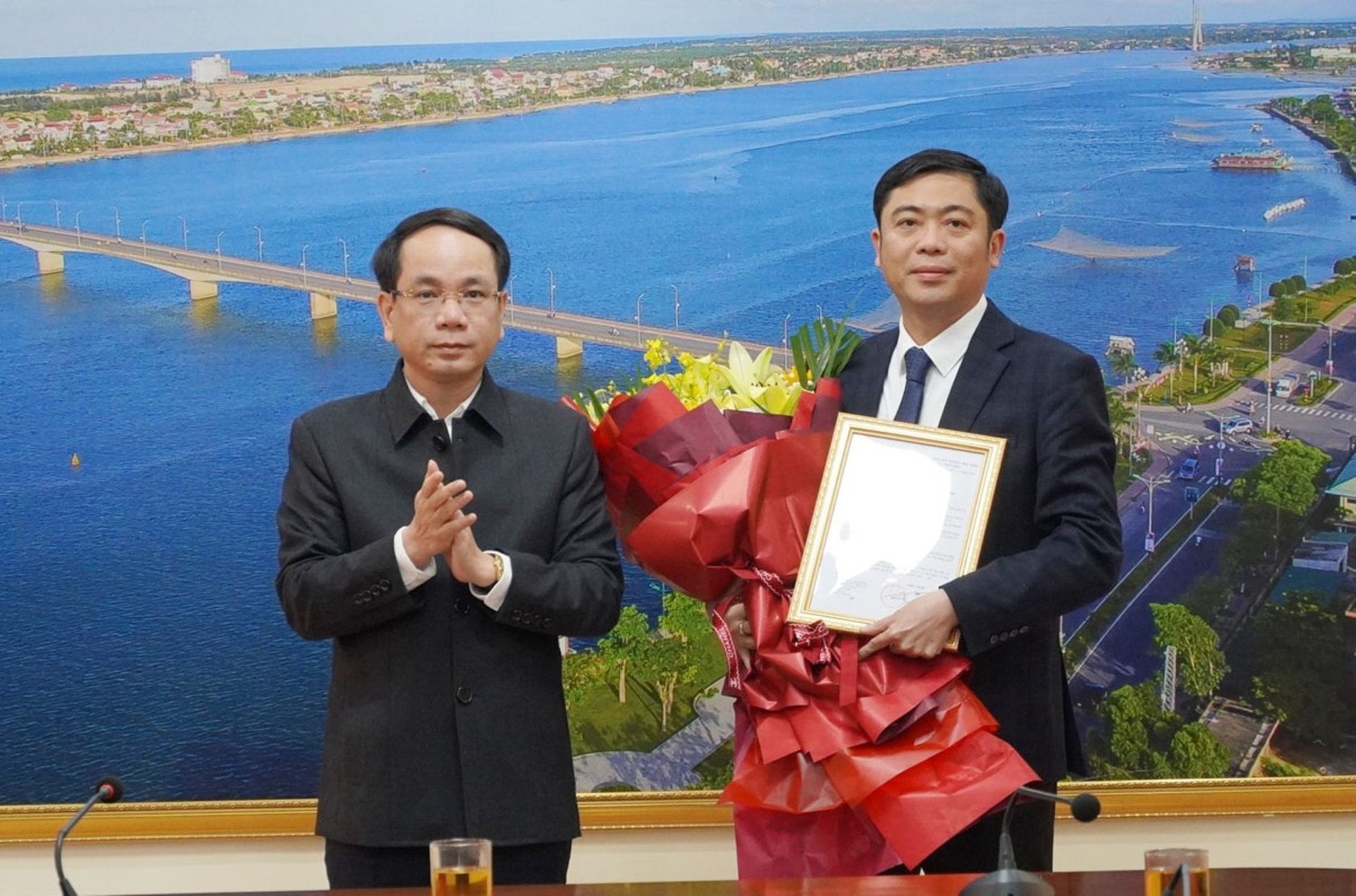 Quảng Bình: Trao quyết định bổ nhiệm các Phó Giám đốc sở -0