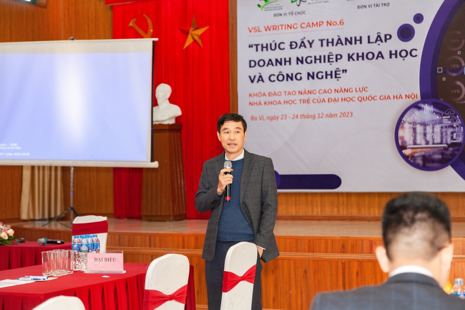 Đại học Quốc gia Hà Nội thúc đẩy thành lập doanh nghiệp khoa học và công nghệ -0