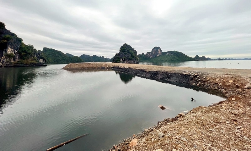 Quảng Ninh: Khu đô thị 10B liệu có chồng lấn di sản vịnh Hạ Long -0