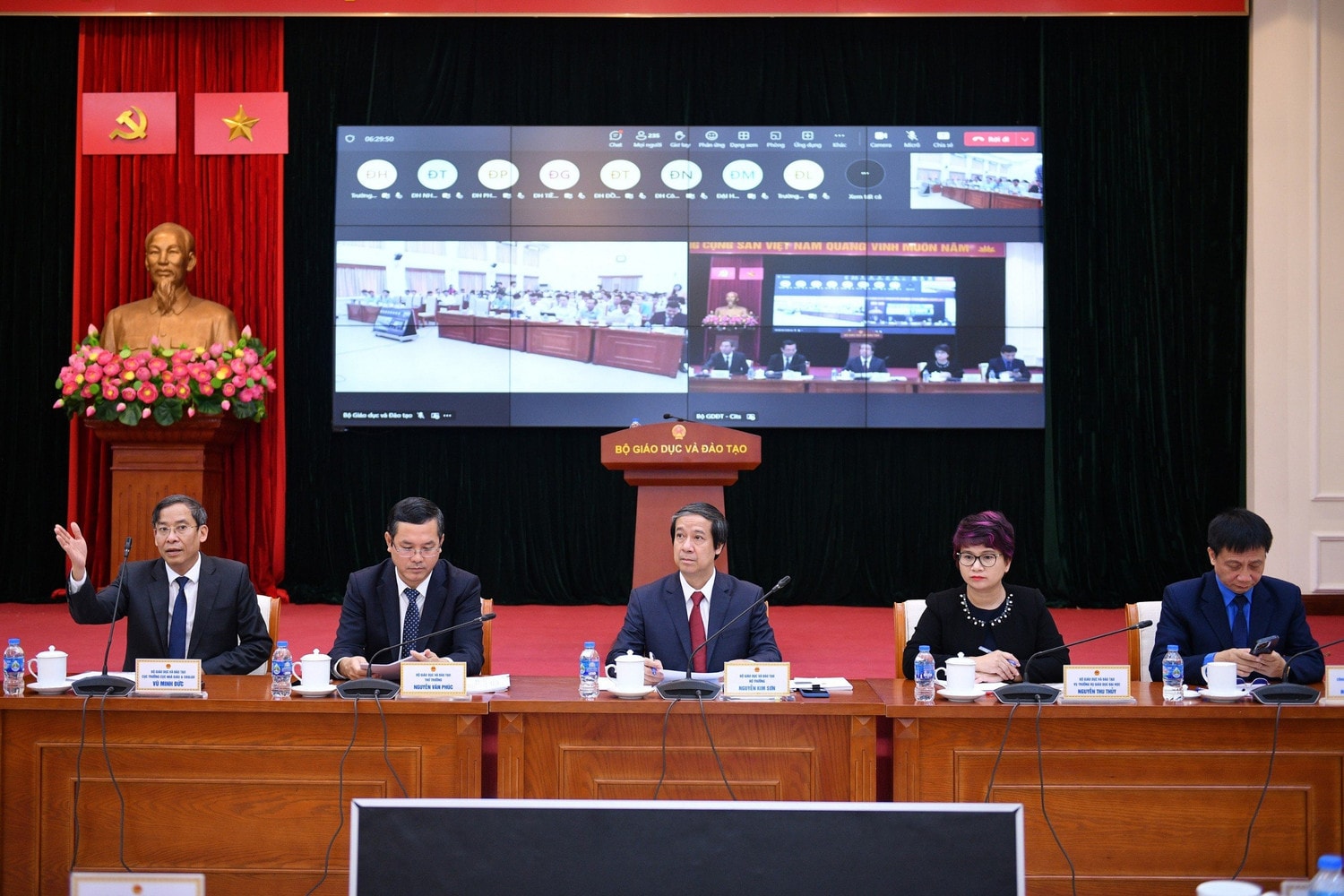 Nhìn lại 10 dấu ấn của giáo dục Việt Nam năm 2023 -0