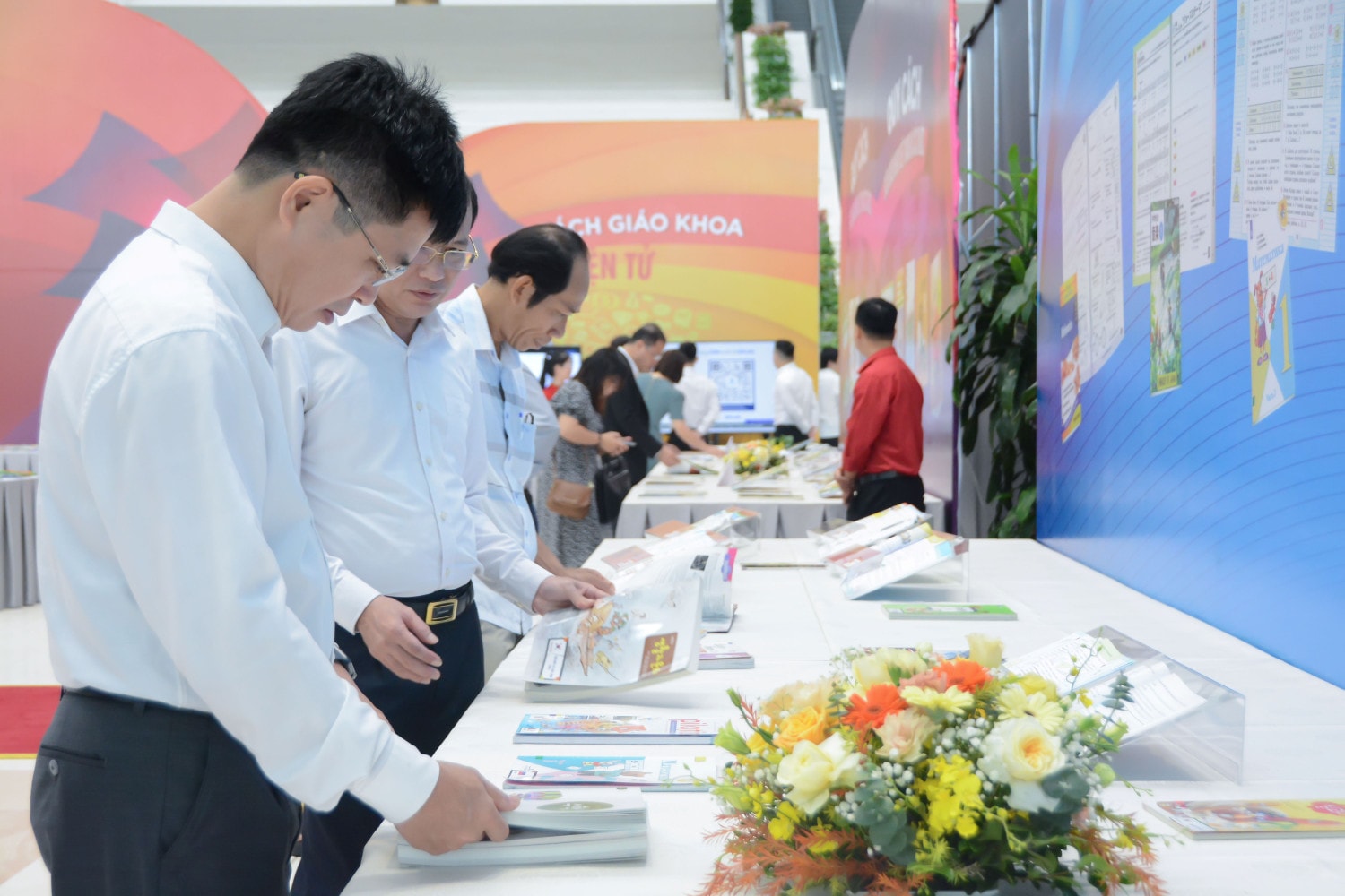 Nhìn lại 10 dấu ấn của giáo dục Việt Nam năm 2023 -0